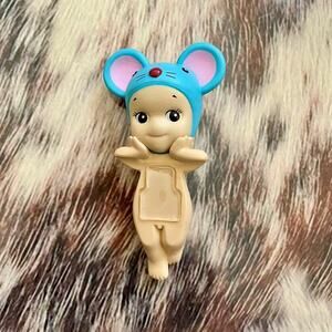 Sonny Angel Hipper Mouse collectible mini figure Kawaii designer toy